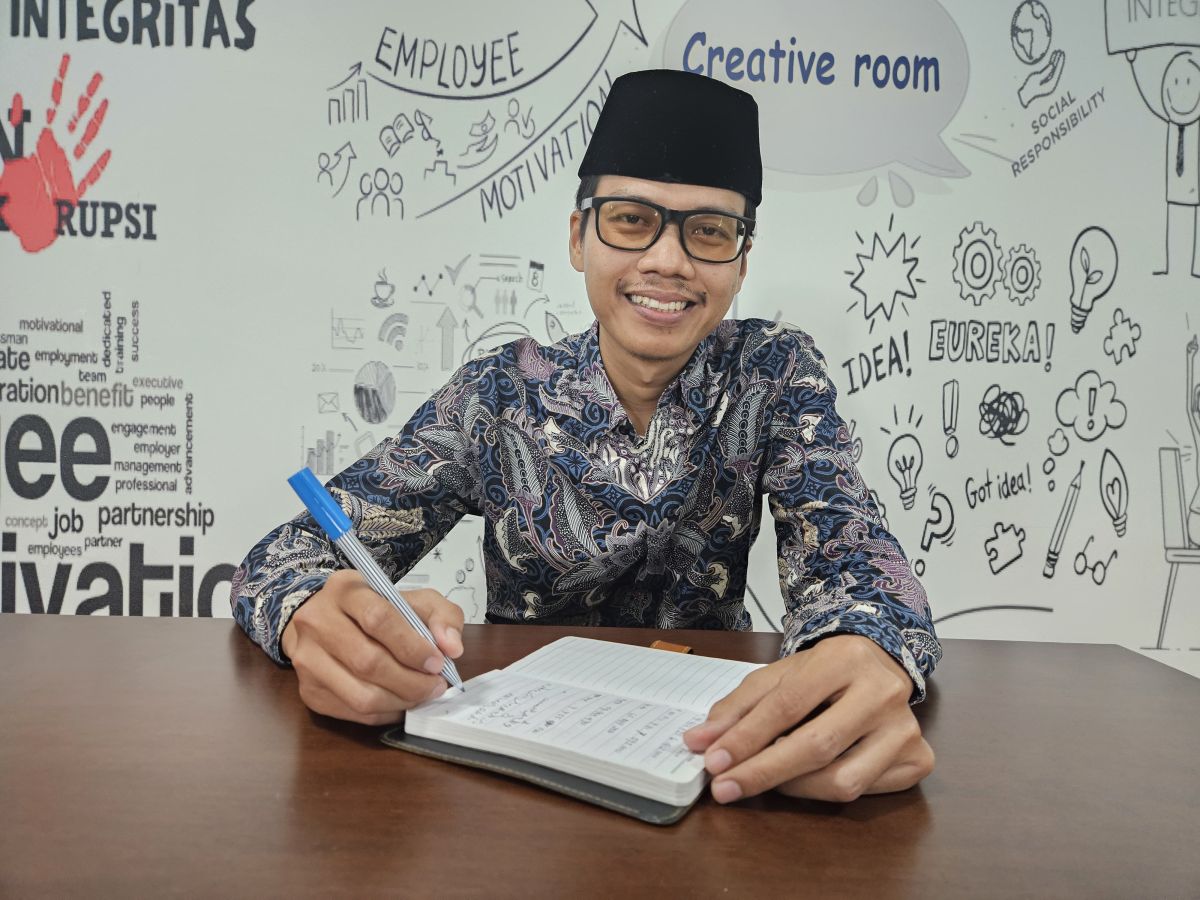 KHOTBAH JUMAT : SETIAP MUSLIM ADALAH PEMBAWA KEBAIKAN