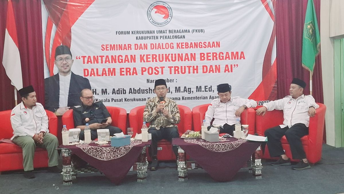 Tokoh Lintas Agama Bahas Tantangan Kerukunan di Era Post-Truth dan AI di Pekalongan