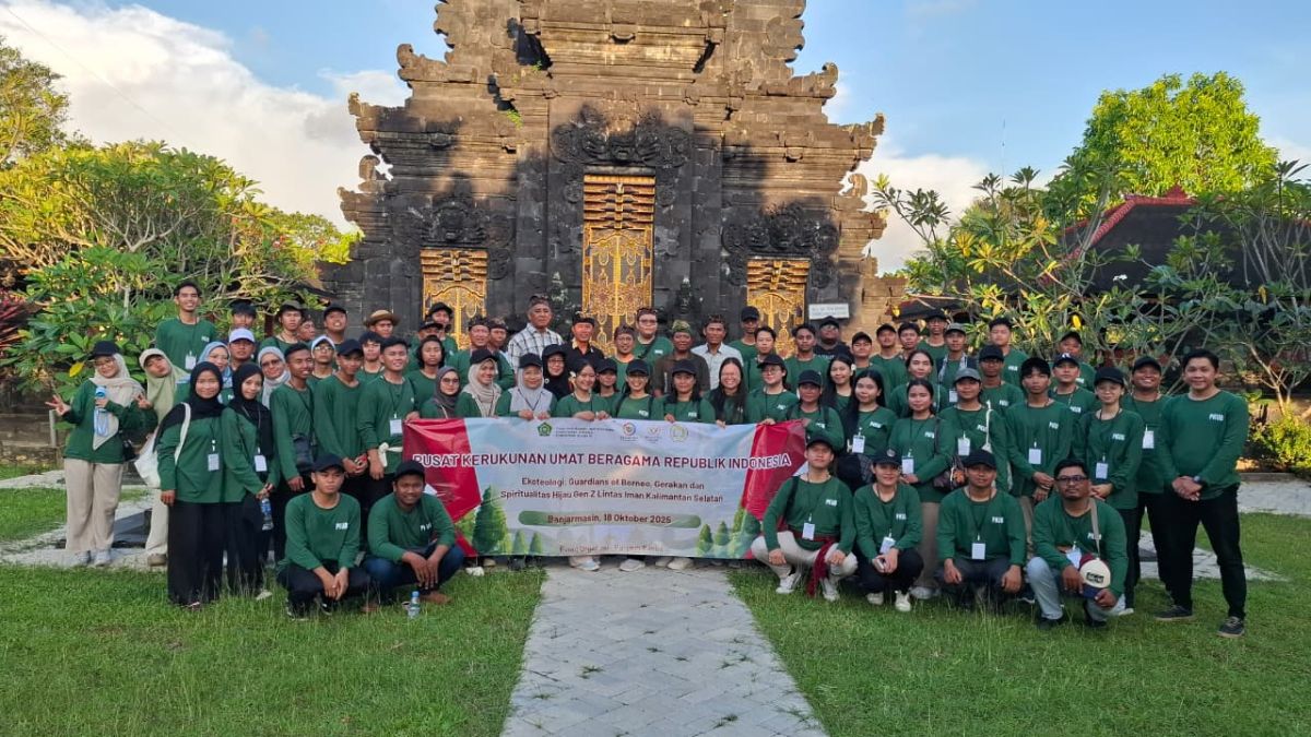 Generasi Z Lintas Agama di Banjarmasin Gelar Aksi Bersih Sungai dan Penanaman Pohon di Rumah Ibadah